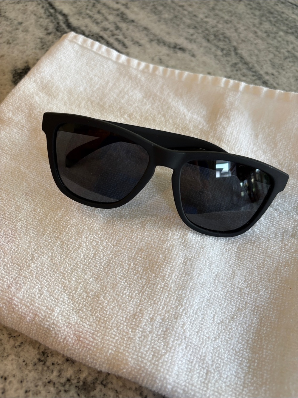 Goodr sunglasses. Unicorns calamity